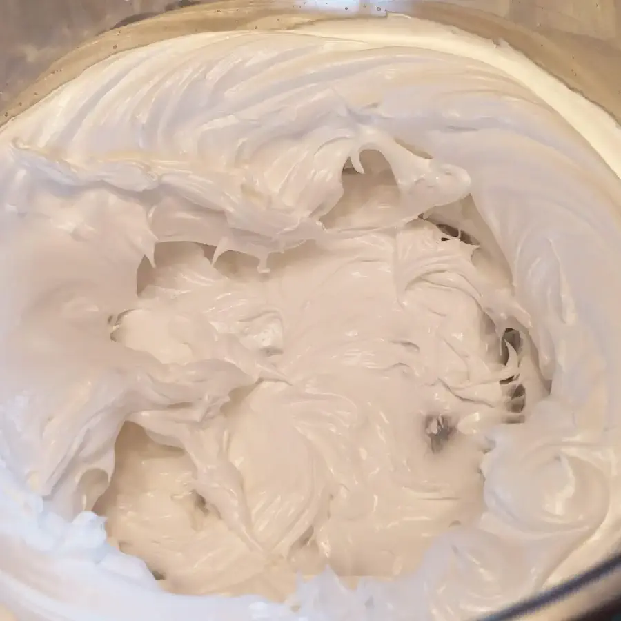 Snehové gule – vyšľahané bielka